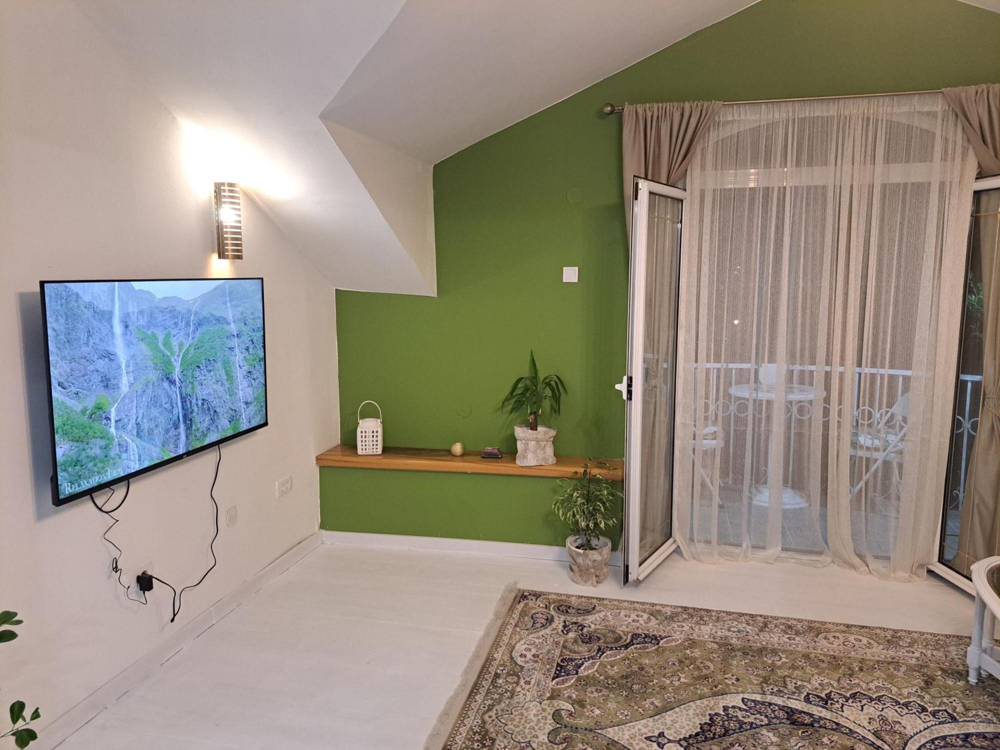 Gallery Apartment Podgoriçe Dış mekan fotoğraf