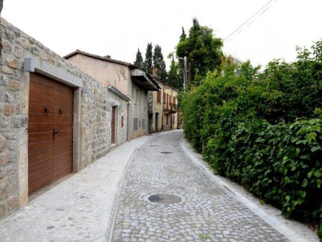 Gallery Apartment Podgoriçe Dış mekan fotoğraf